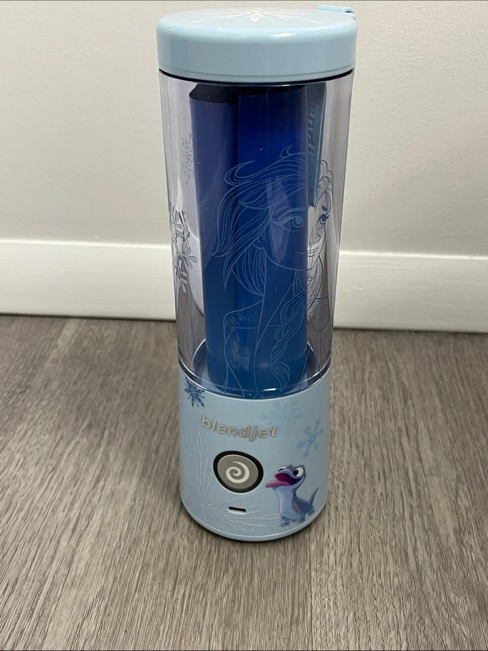 Disney Blendjet portable blender Elsa